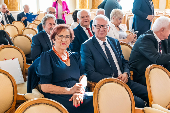 Ćwierćwiecze usamorządowionych wspólnot powiatowych. Starostowie i prezydenci spotkali się na Zamku Królewskim w Warszawie